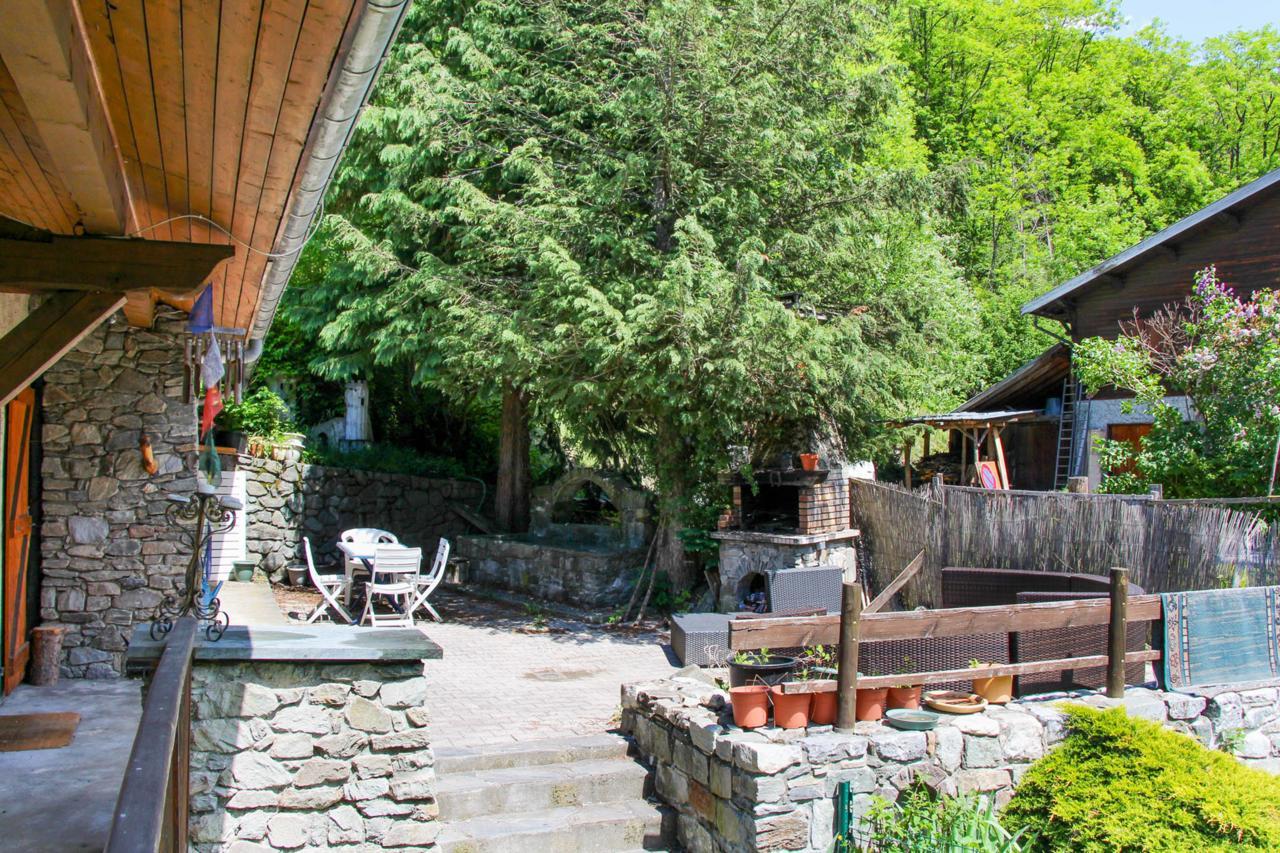 Chalet Tioli 蒙特瓦勒赞 外观 照片