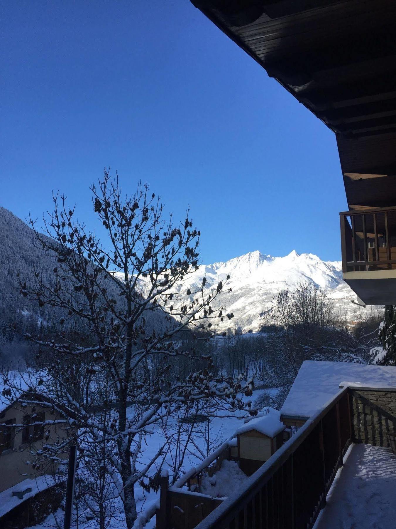 Chalet Tioli 蒙特瓦勒赞 外观 照片